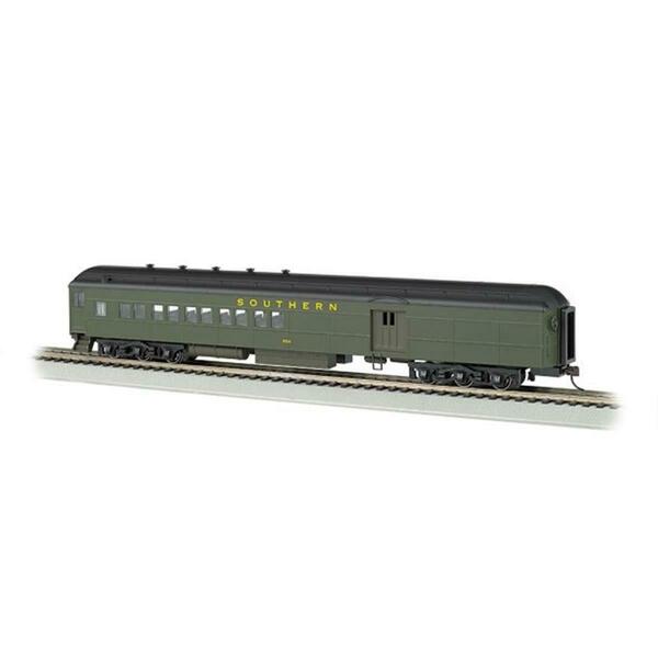 Bachmann 72 ft. Southern Railway HO Scale Heavy Weight Combine Car with Window Door BAC13606
